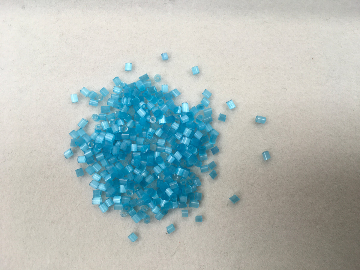 2mm Size 15/0 24g tube Cylindica Seed Beads Aqua