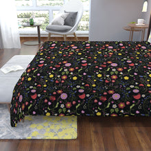 Load image into Gallery viewer, Nipin Blossom Midnight Lightweight and Breathable Baby Blanket
